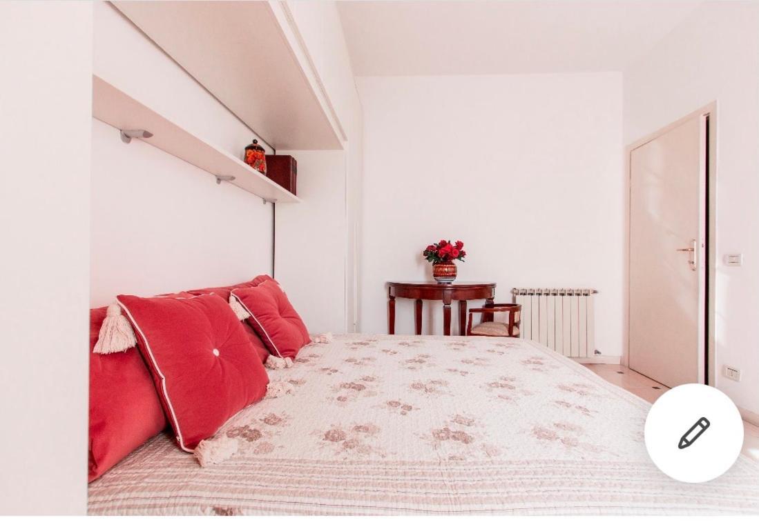 Riva Dei Fiori Apartman Viareggio Kültér fotó