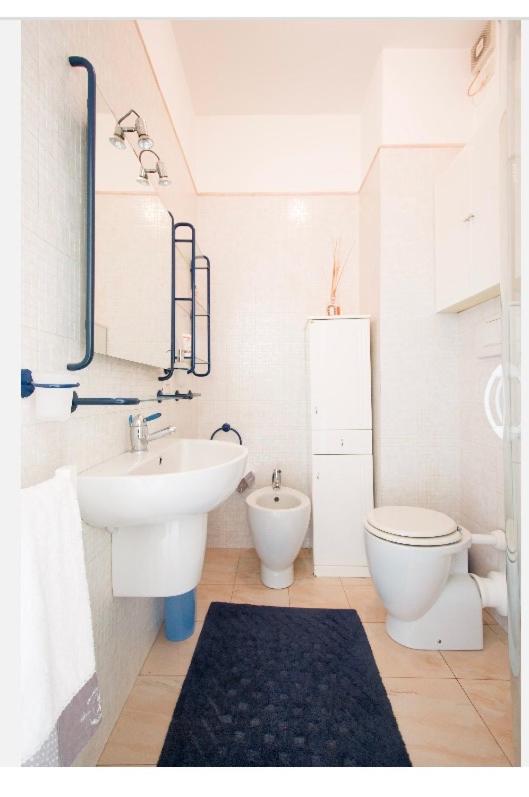 Riva Dei Fiori Apartman Viareggio Kültér fotó